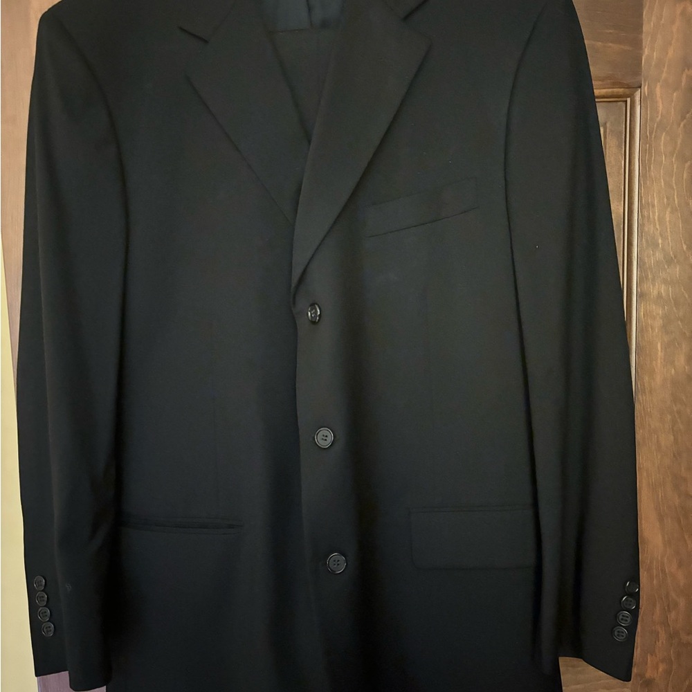 Men’s Brooks Brothers Suit